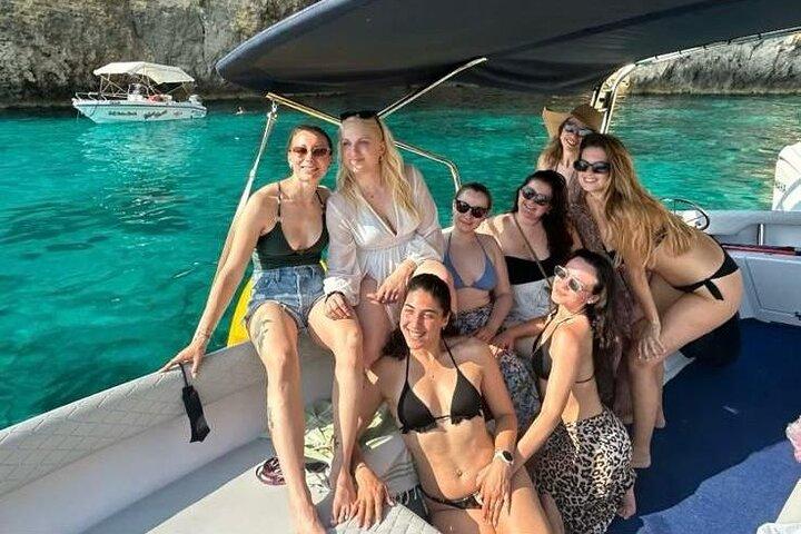 Excursion en bateau privé Comino, Crystal/Blue lagoon,Cave tour Malta
