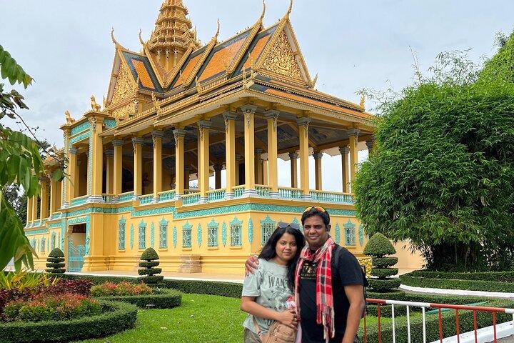 Phnom Penh Full-Day City & Culturele Tuk Tuk Tour met lokaal eten