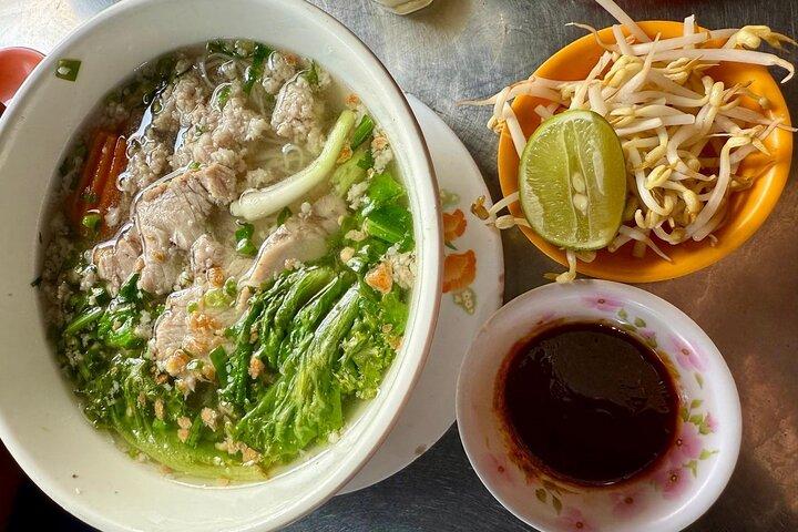 Phnom Penh Full-Day City & Culturele Tuk Tuk Tour met lokaal eten