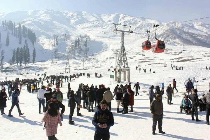 Excursion d'une journée à Gulmarg au Cachemire au départ de Srinagar avec Voiture et Guide Pvt