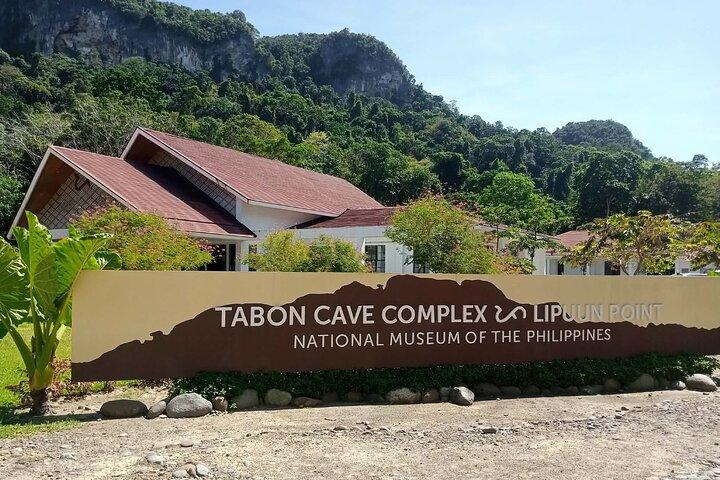 Tour privado a la cueva de Tabon con museo y transporte
