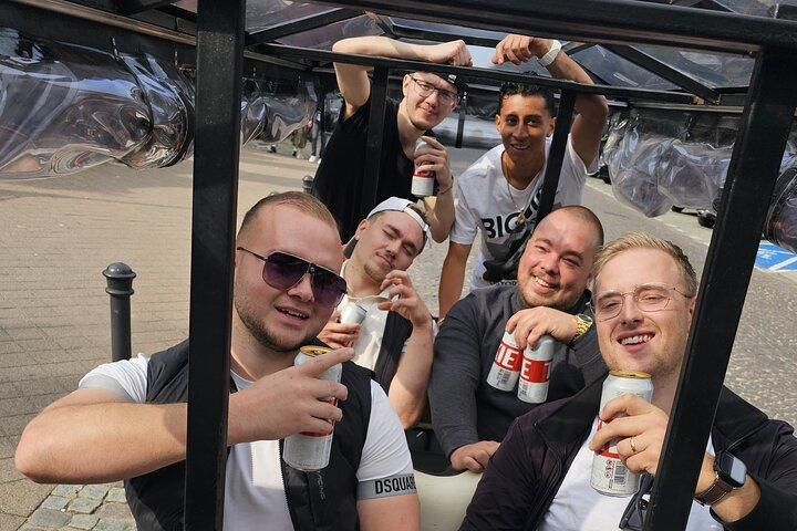 Gdansk PartyBus Adventure Alcohol incluído e diversão no Buggy