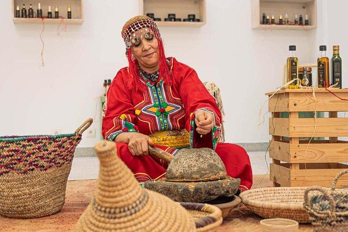 Authentic Argan Oil Extraction Workshop in Essaouira