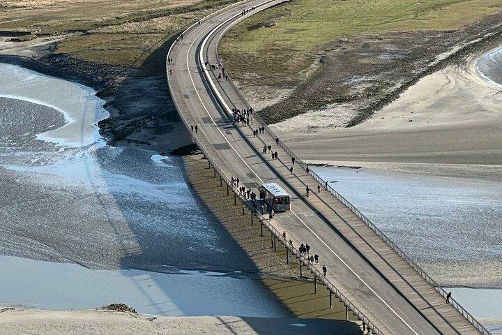 Dagtrip naar Mont-Saint-Michel en Normandië vanuit Parijs