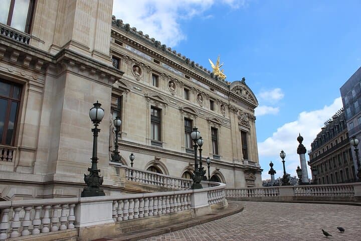 Old Paris Walking Tour: Explore Saint-Germain and Saint-Michel