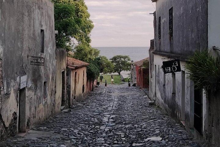 Visite complète de la ville de Colonia del Sacramento avec véhicule privé