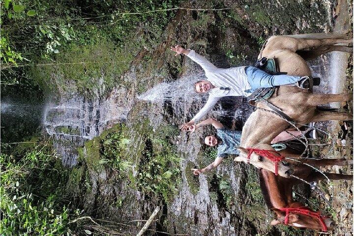 Cachoeira Barcinales