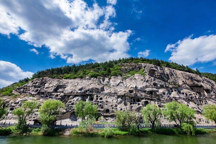 Excursão particular de 2 dias de Guangzhou com o hotel: Templo Shaolin e Grutas de Longmen