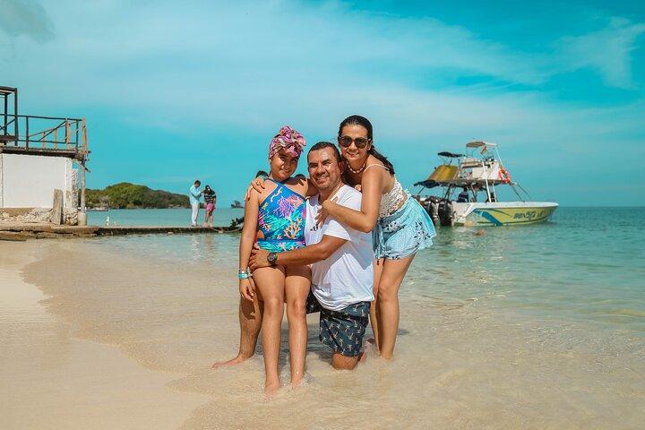 Rosario Beach Cartagena Giornata intera con snorkeling