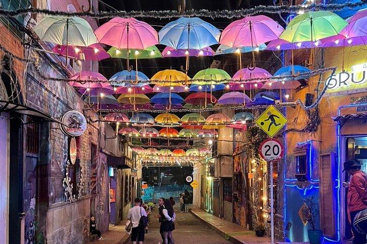 Tour privato notturno del centro storico di Bogotà