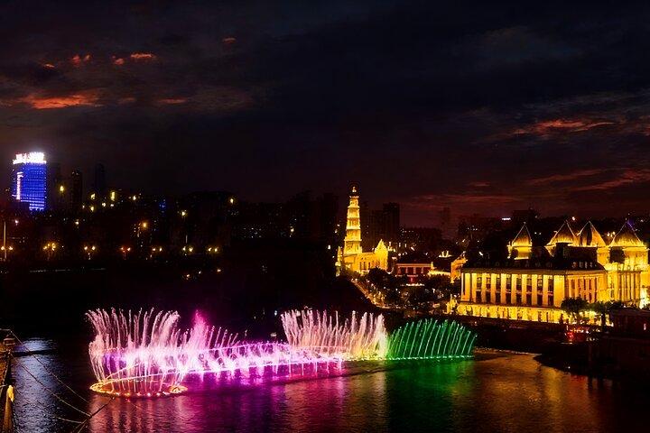 Visite nocturne éclairée privée de Kunming: lac Dianchi, parc de 1903 et spectacle de fontaines