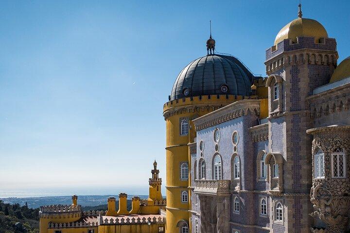Lisbon Private Tour by Moveris