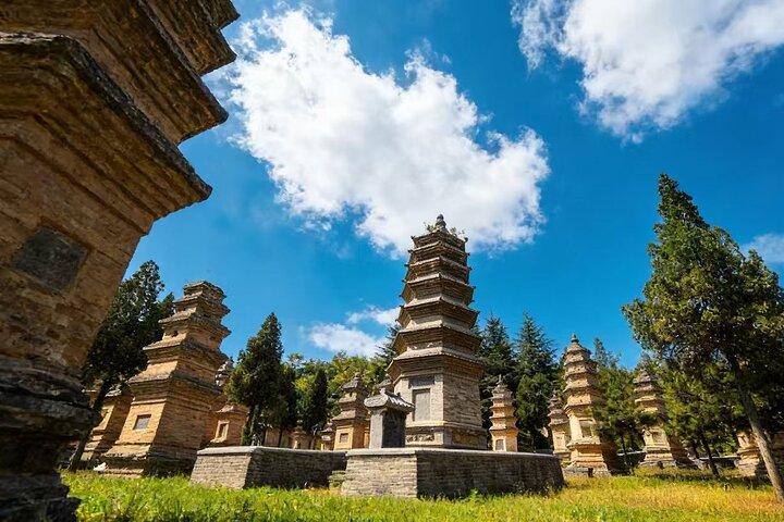 Heldags Shangai til Shaolin Temple Tour & Kung Fu Show med fly