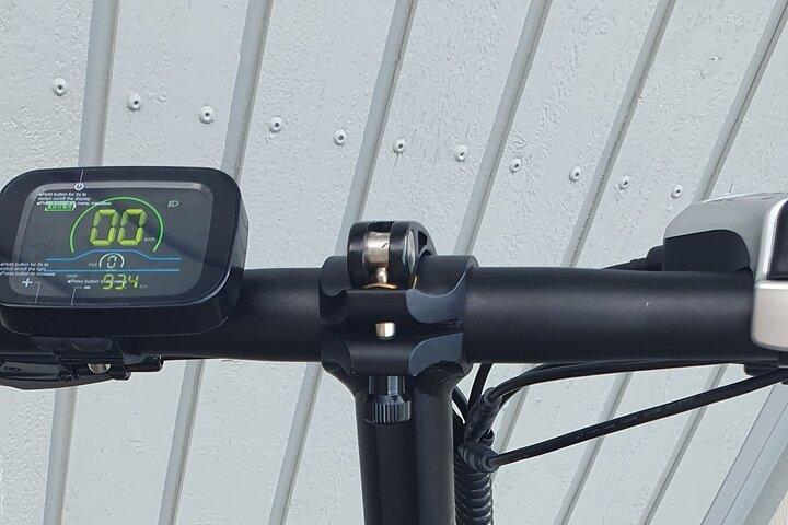 Location de vélos électriques / Visite autoguidée à Seurasaari