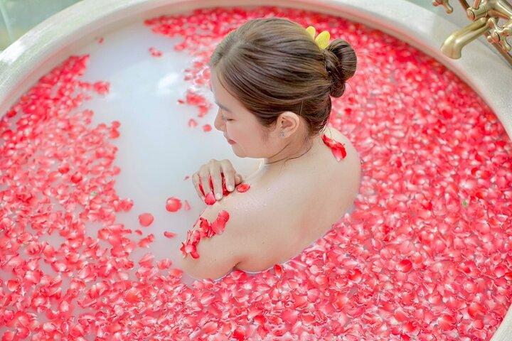 Thai Massage and Wellness Retreat at Divana Scentuara Spa Bangkok