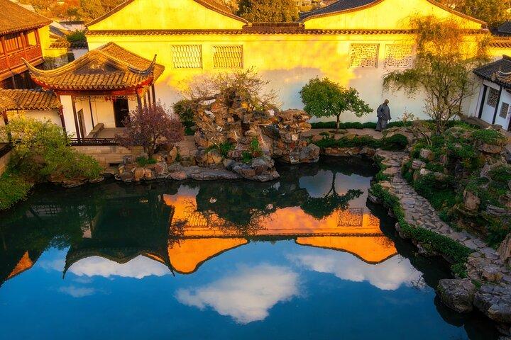 Tour privato di un giorno personalizzato di Shanghai: Suzhou & Zhouzhuang Water Town