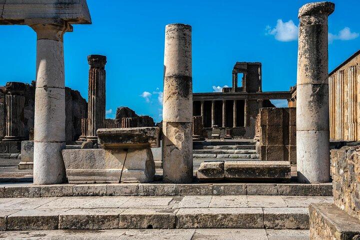 Pompei, Ercolano, Vesuvio Degustazione e Pranzo da Salerno