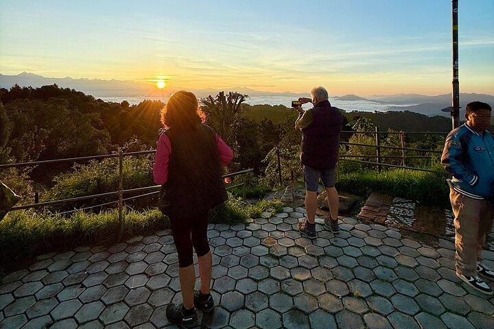 Nagarkot Sunrise Tour with Himalayan Views & 3-Hour Scenic Hike