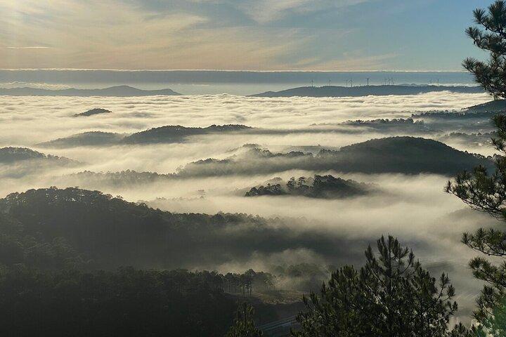 Matins paisibles à Dalat : Aventure de chasse au lever du soleil et aux nuages