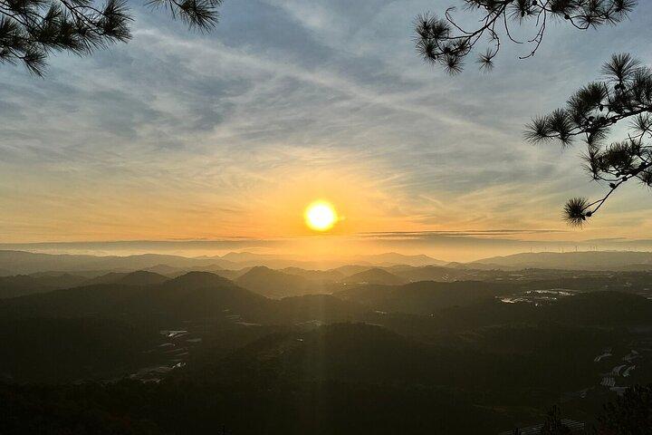 Matins paisibles à Dalat : Aventure de chasse au lever du soleil et aux nuages