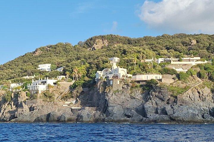 Viagem diária para Ischia de Sorrento ou Positano - Gozzo 25FT