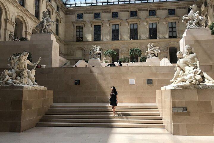 Un viaje privado a través del Louvre