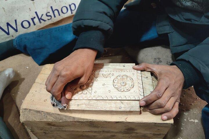Workshop de escultura em Thamel