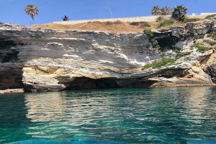 Excursion en bateau au départ de Syracuse, des grottes marines de l'île d'Ortigia et de Plemmirio