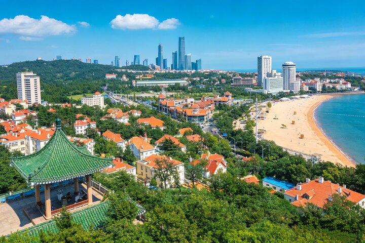 Private Qingdao Essentials Tour: City Highlights en Beer Museum