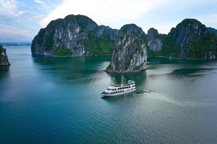Hoogtepunten van Ha Long Bay Volledige dagcruise