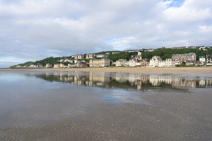 Deauville Audio Guided Walking Tour 2h and 19 audio commentary