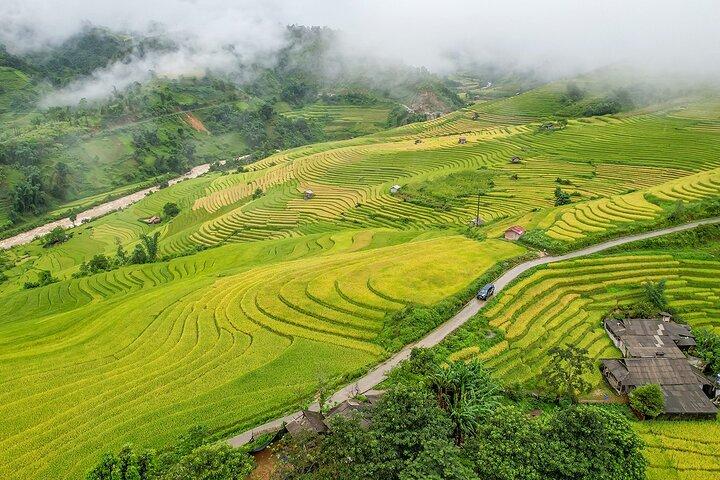 Excursion d'une journée en voiture à Sapa Vallée de Muong Hoa et Nam Cang