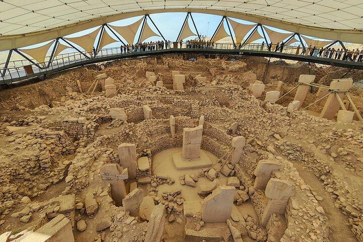 2 Day Şanlıurfa Tour: Göbeklitepe & Karahantepe (All-Inclusive)