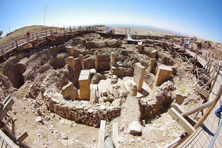 2 Day Şanlıurfa Tour: Göbeklitepe & Karahantepe (All-Inclusive)