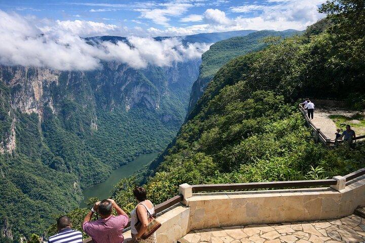 Sumidero-Canyon-Tour: Mit dem Boot, Aussichtspunkte und Chiapa de Corzo