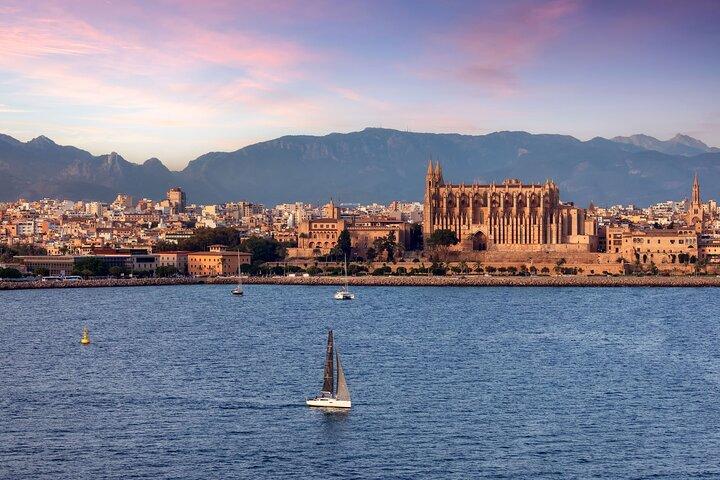 Special Sunset Cruise 3 Hours from Palma Bay