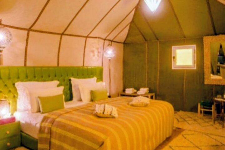 Merzouga Desert Experience Camel Ride Tienda y baño privados