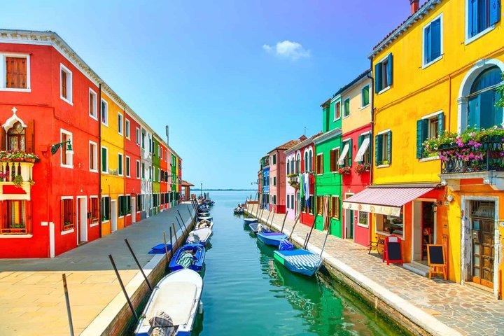 Venice Gondola Experience with Exclusive Ebook