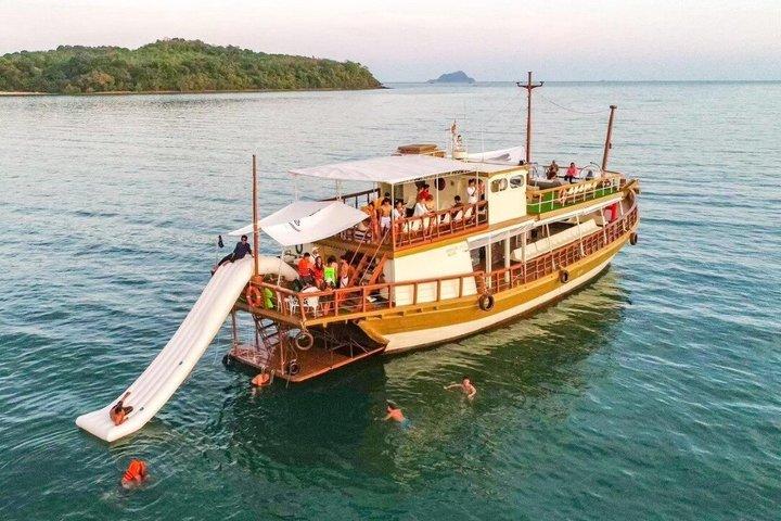 Phang Nga Bay og James Bond Island Sea Canoe Cruise fra Phuket