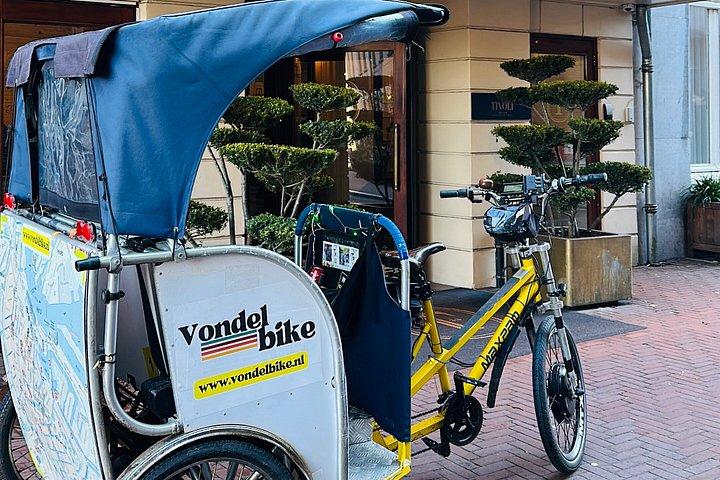 アムステルダム市内を75分で散策−ペディカブ人力車ツアー