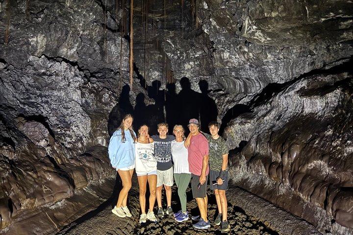 Private Big Island Tour: Coffee, Beaches, Volcanos, Waterfalls
