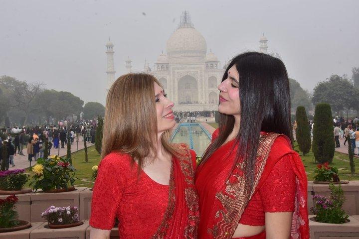 Sunrise Taj Mahal Express Entry Tickets With Professional Guide