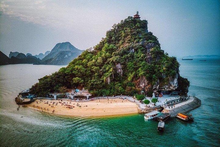 BEST UNIQUE Crucero de 3 días por la bahía de Halong, Isla de Lan Ha y Cat Ba