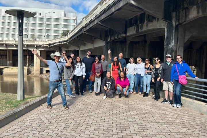 Buffalo Bayou Park Walking Tour Experience