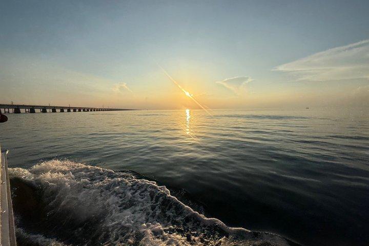 Florida Keys Crociera al tramonto con Champagne Toast e frutti di mare