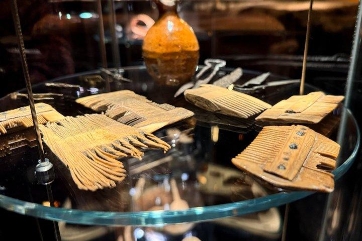 クラクフの小グループRynek Underground Museumガイド付きツアー