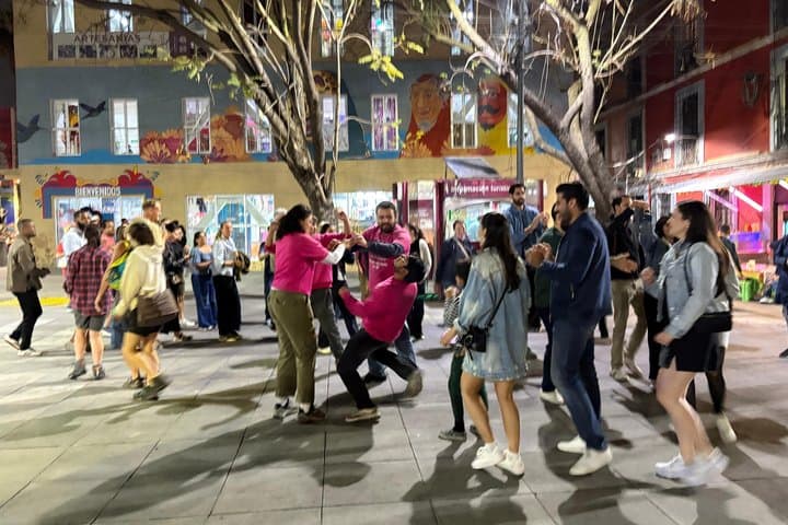Drinks, Music and Lucha libre on a Saturday Night in Mexico City