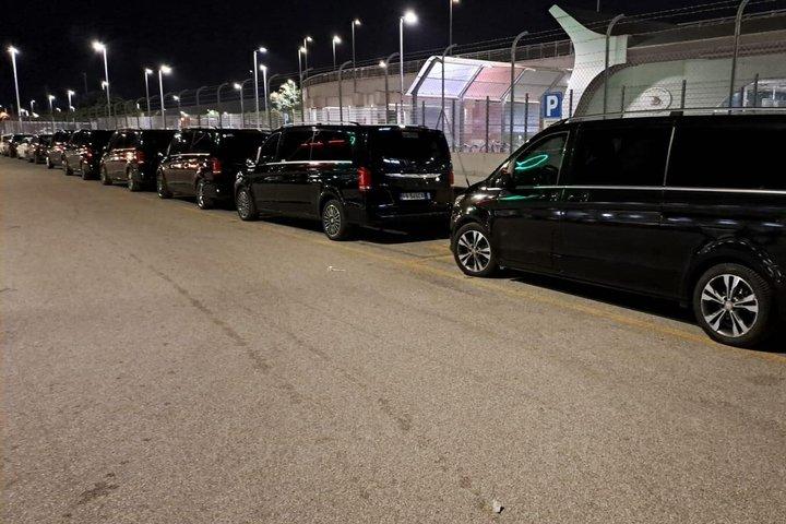 Bari: Privat lufthavn til Matera Transfer