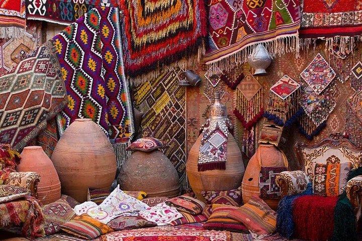 Istanbul: Old City Highlights and Grand Bazaar Shopping Tour