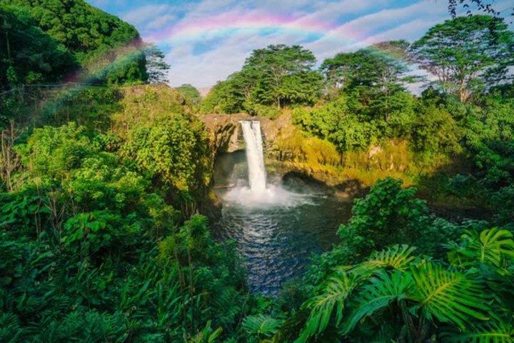 Hilo Private : Wasserfälle und Mauna Kea Visitor Center Erlebnis